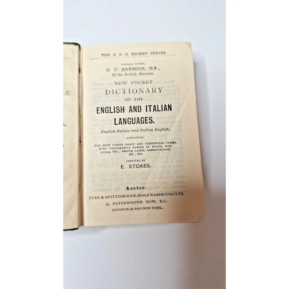 Hardcover Pocket Dictionary,English-Italian/Italian-English, E.F.G.Series